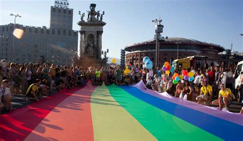 gay barcelona hoy|Barcelona Gay Pride 2024: dates, parade, route.